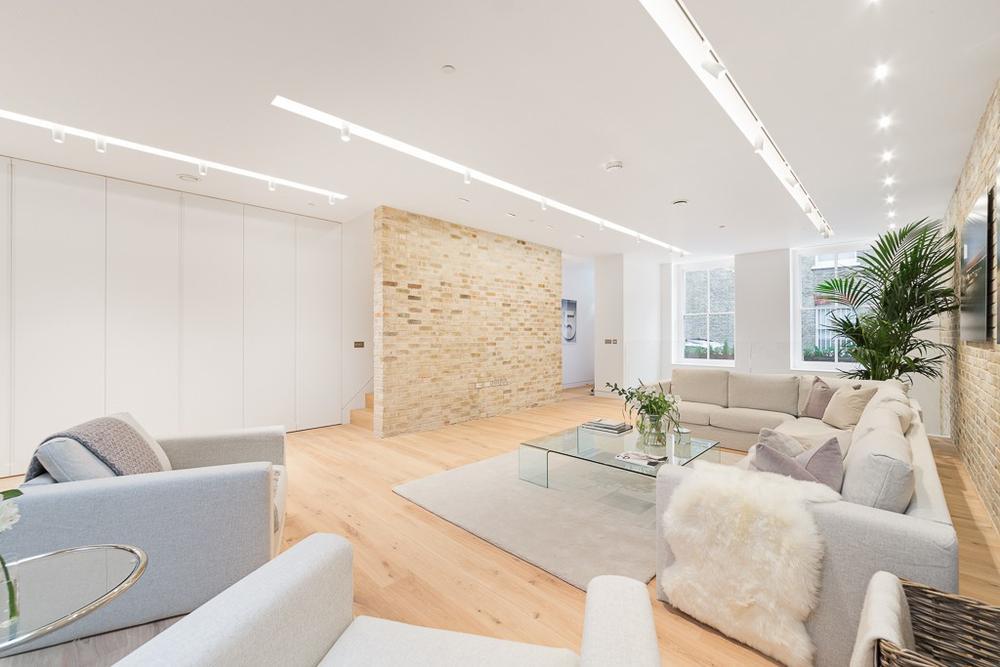 House Bingham Place in City of Westminster