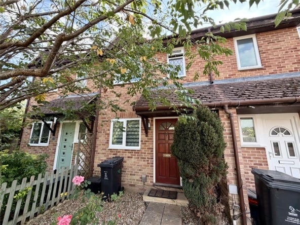 House Lomond Close in West Swindon