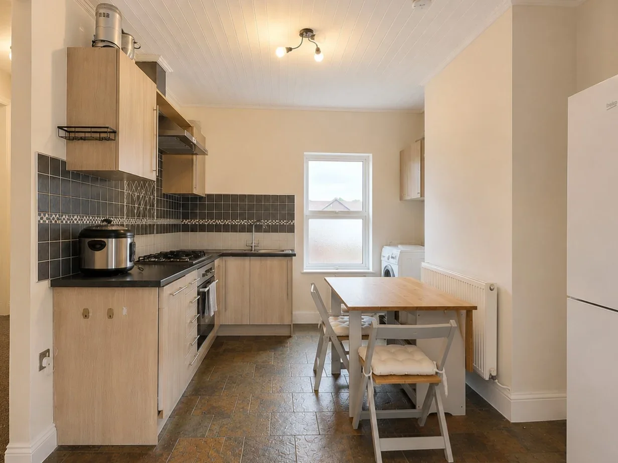 Flat Chigwell Road in Greater London