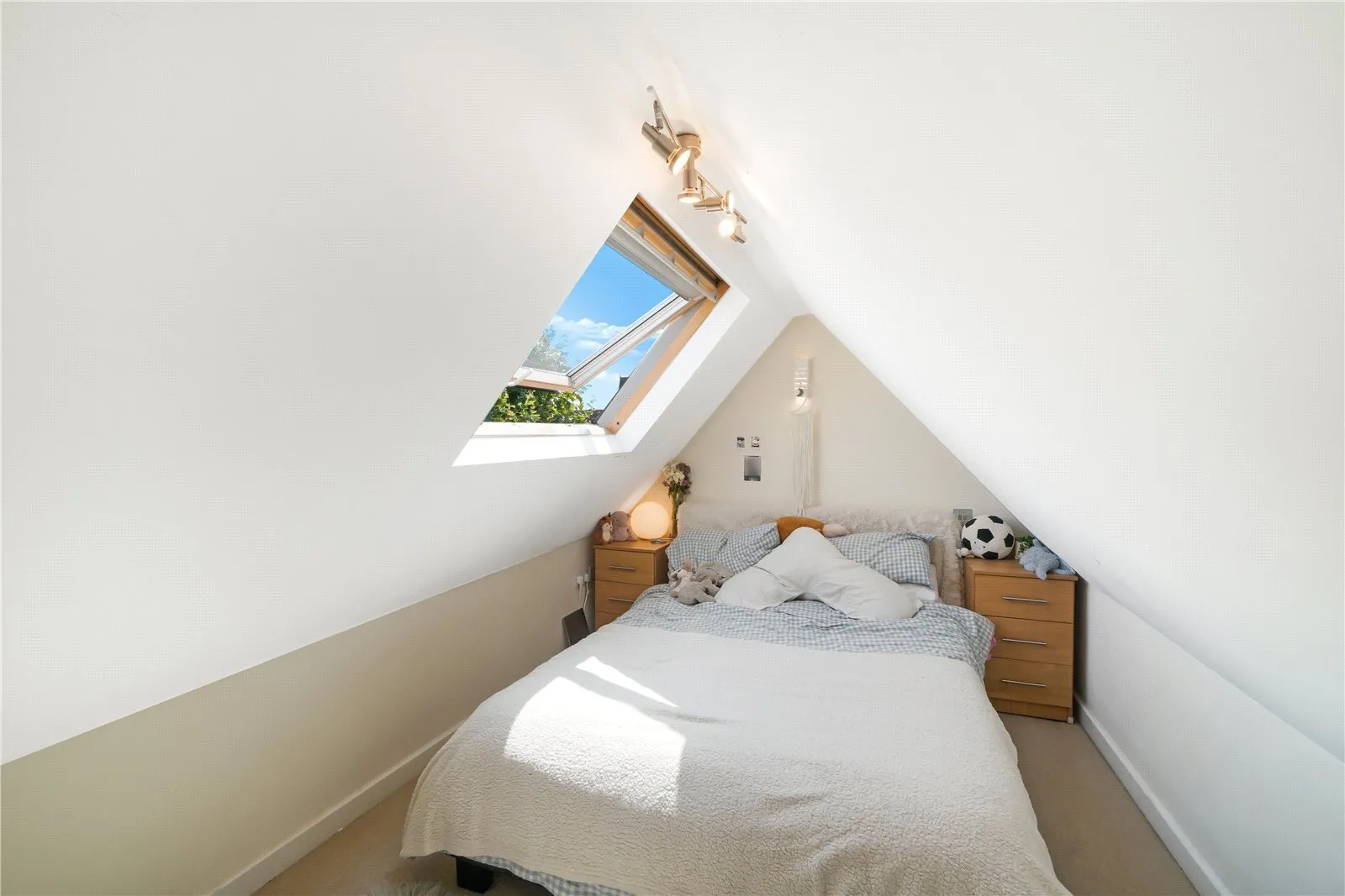 Flat Anson Road in Greater London