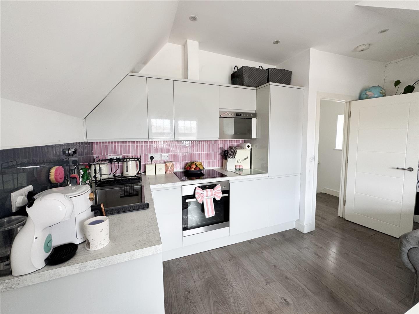 Flat Chandler Road in Rother