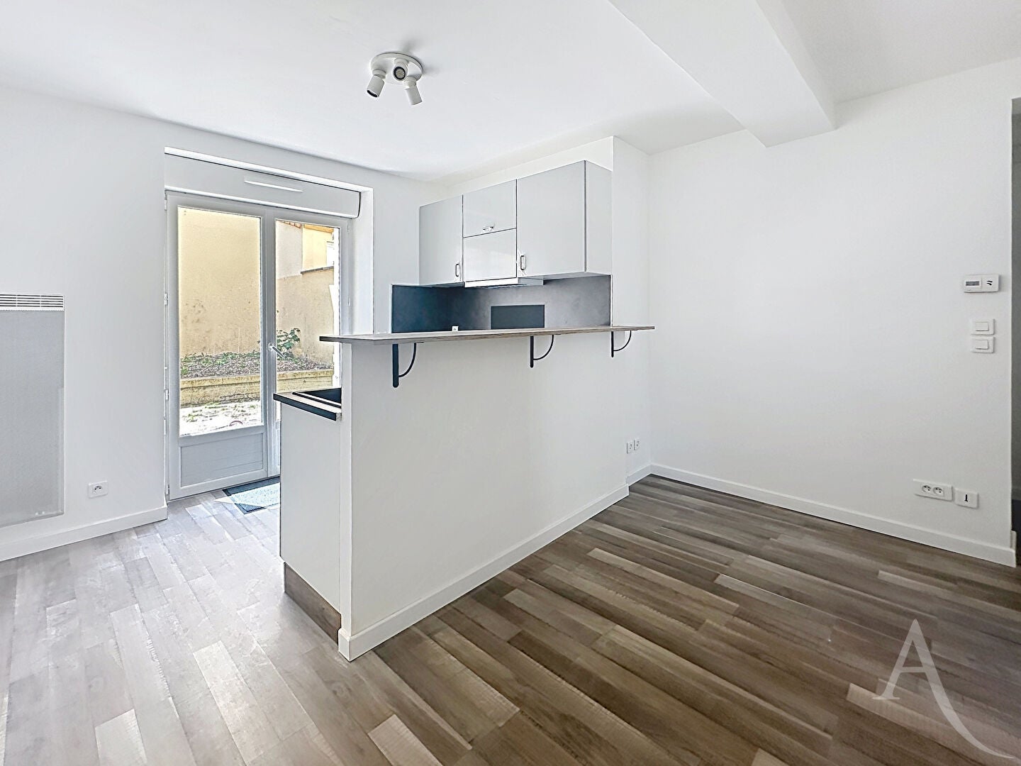 Flat Rue Nationale in Rosny-sur-Seine
