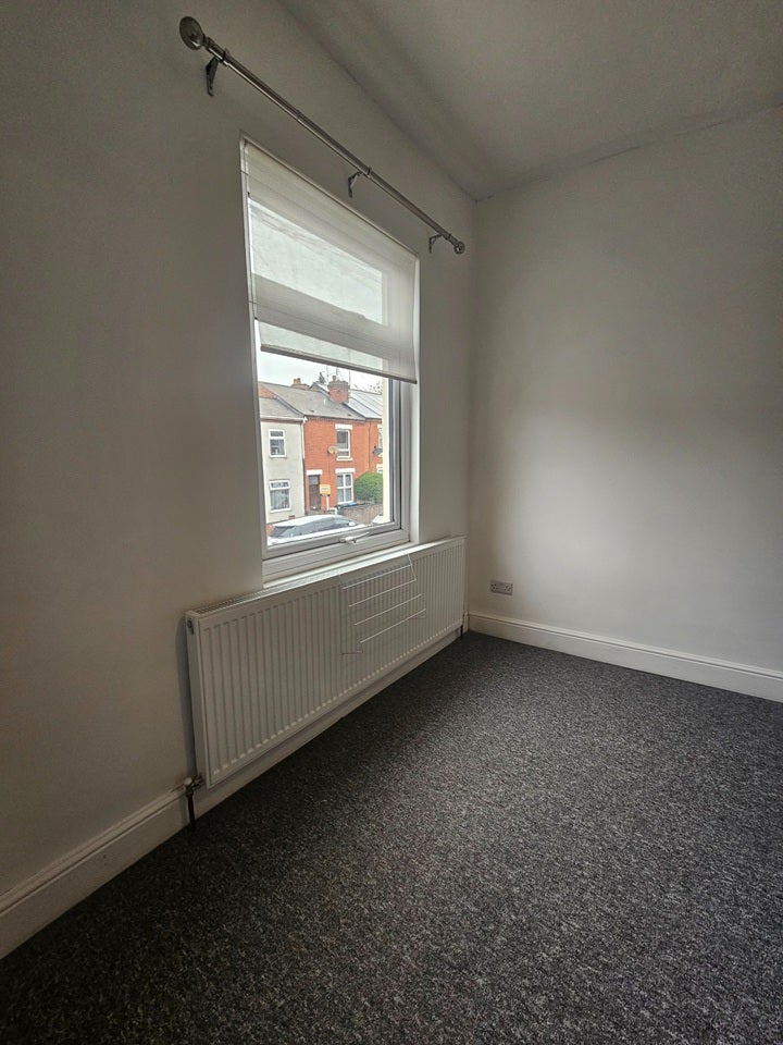 Room St. George's Road in Coventry