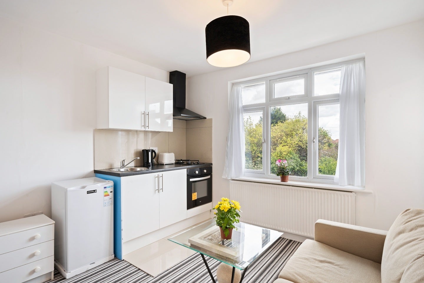 Flat Broad Walk in Greater London