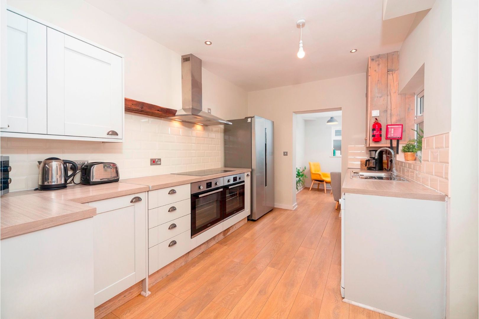 Room Ruskin Avenue in Manchester