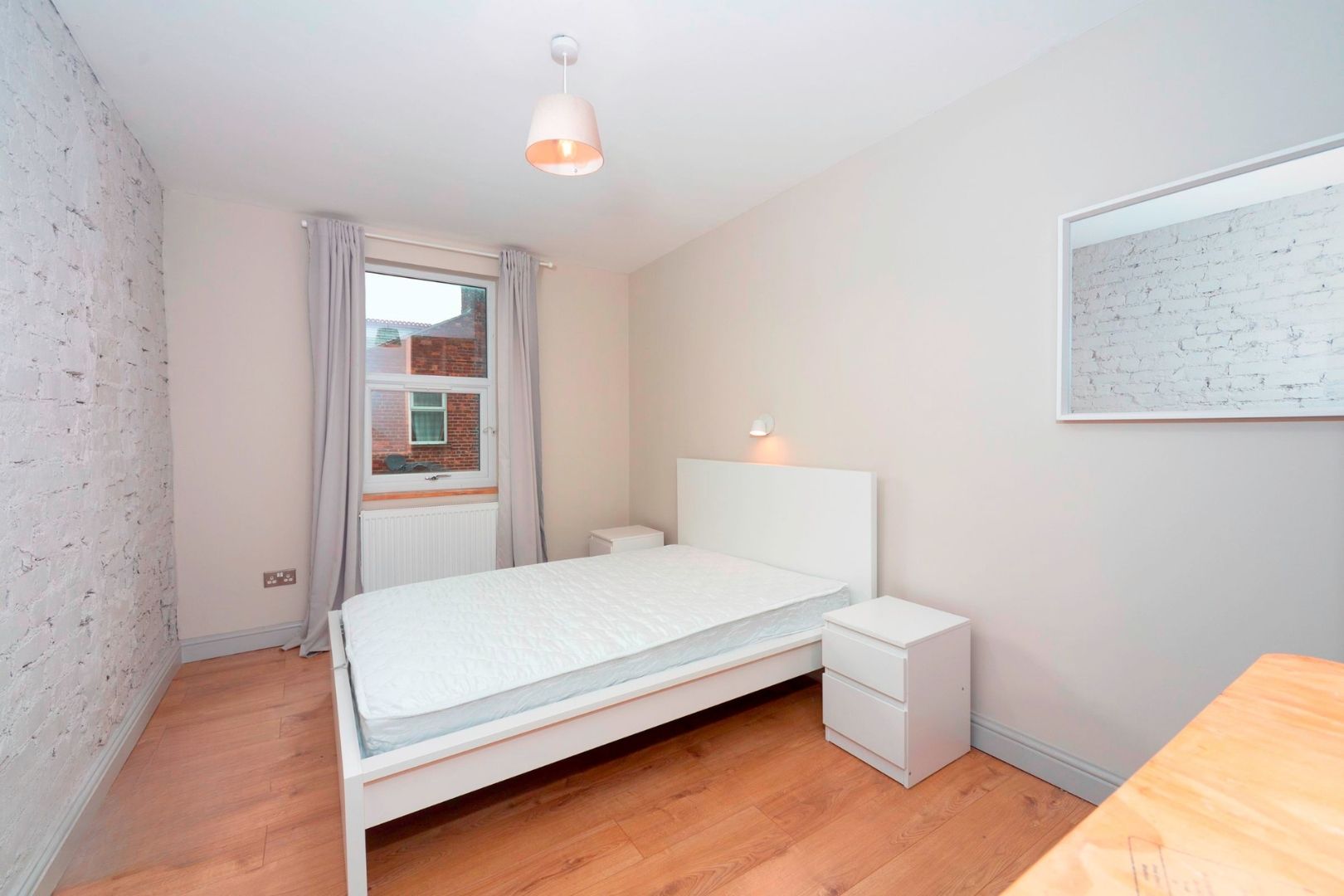 Room Ruskin Avenue in Manchester