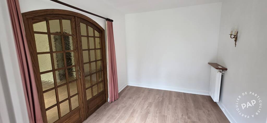 Flat Rue de la Santé in Paris