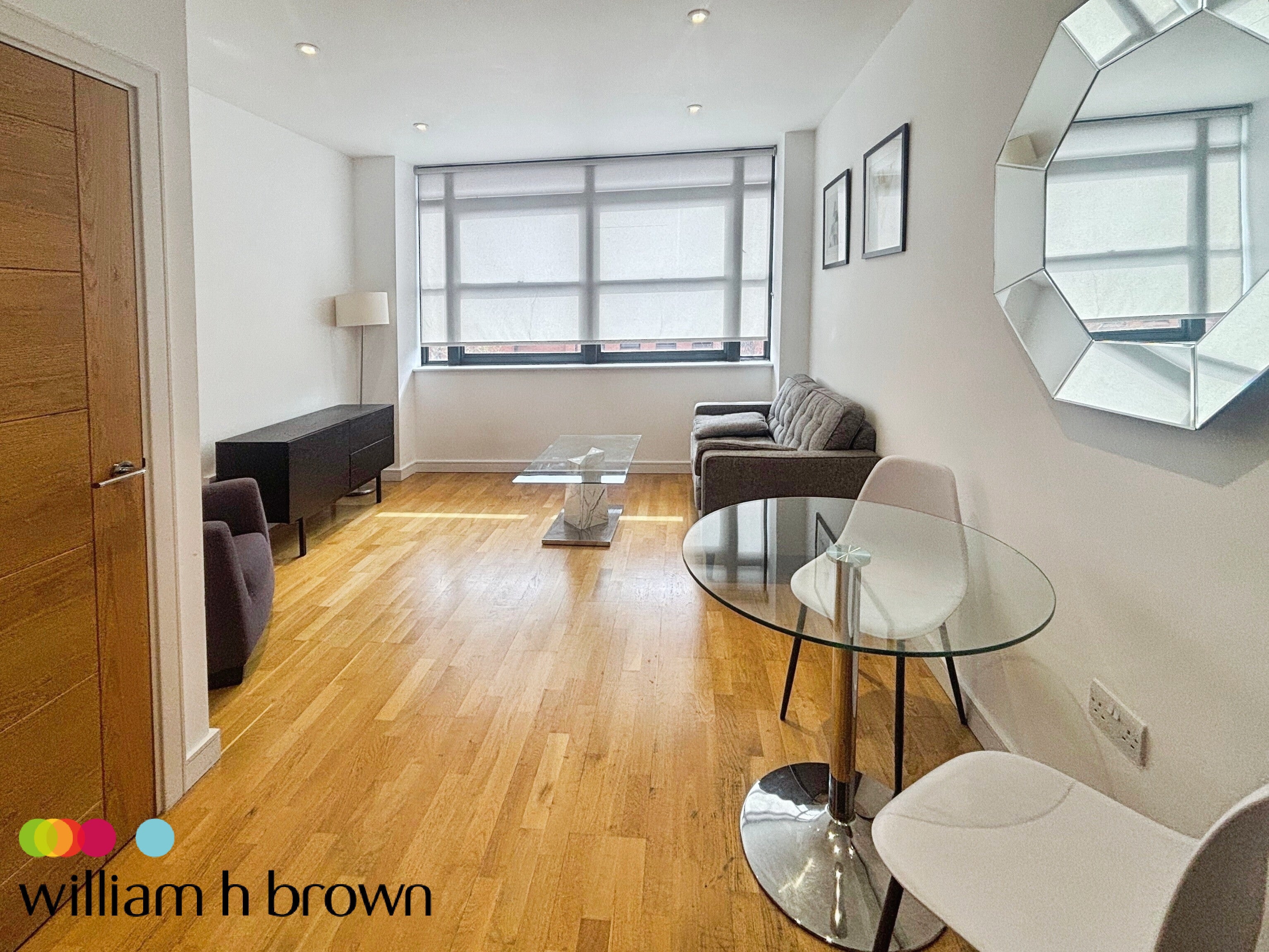 Flat Grimshaw Way in Greater London
