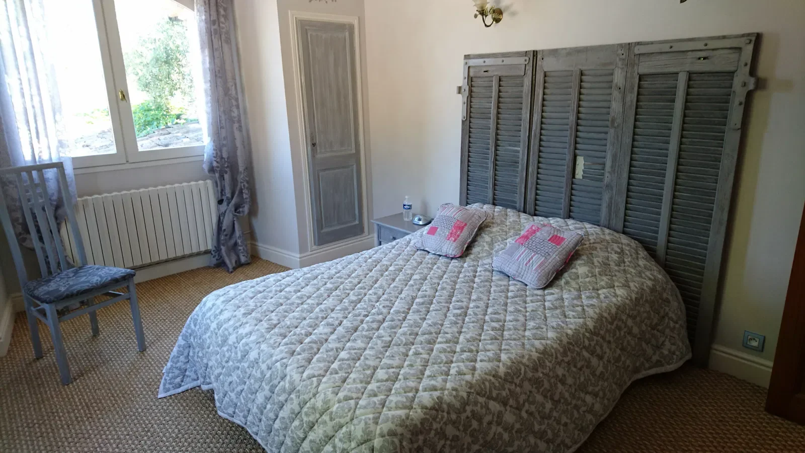 Chambre Route de La Saulce à Lardier-et-Valença