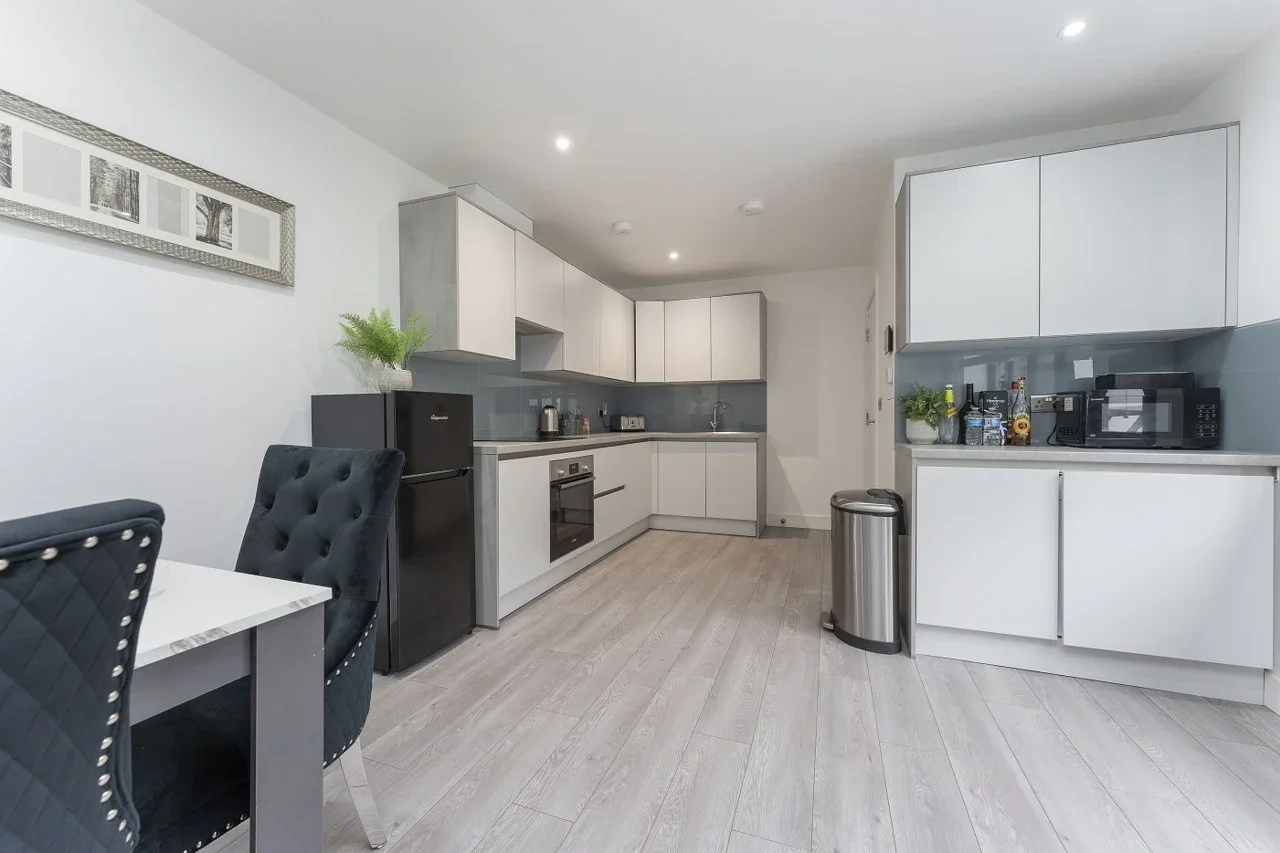 Flat Banstead Road in Greater London