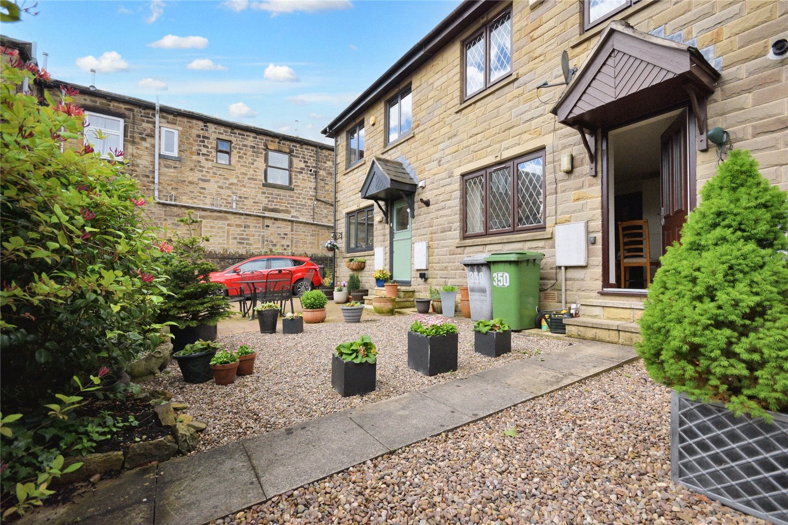 House Oxford Road in Kirklees