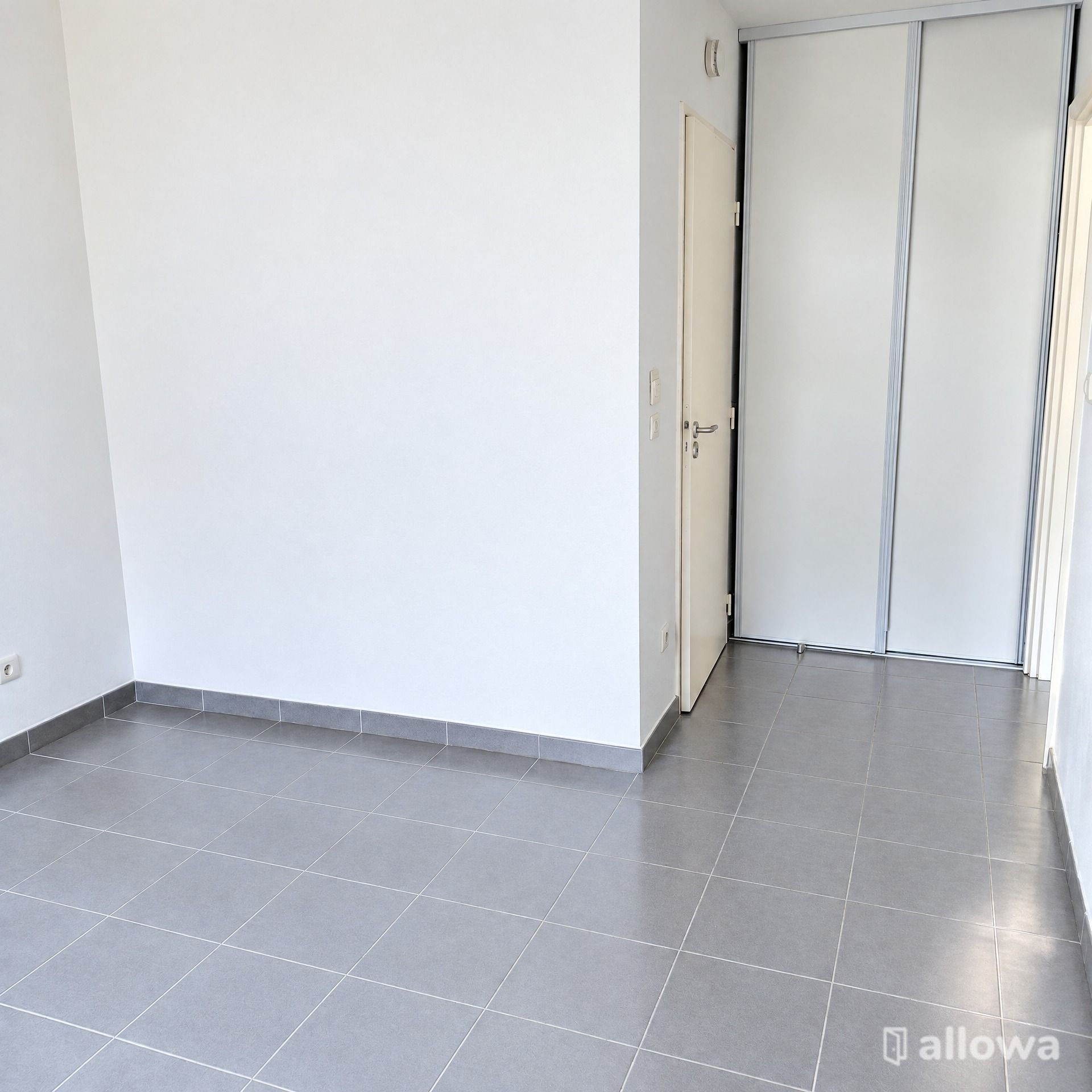 Flat Rue d'Hozier in Marseille