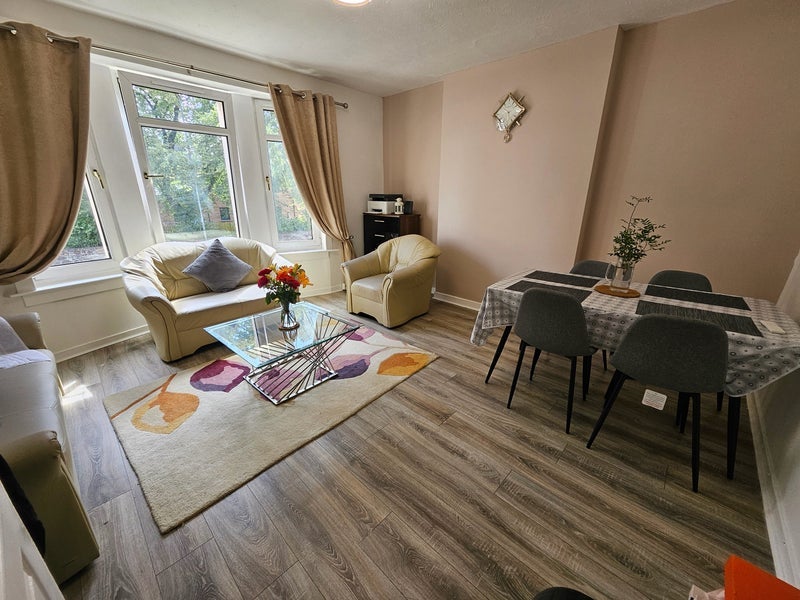 Room Dyke Road in Glasgow