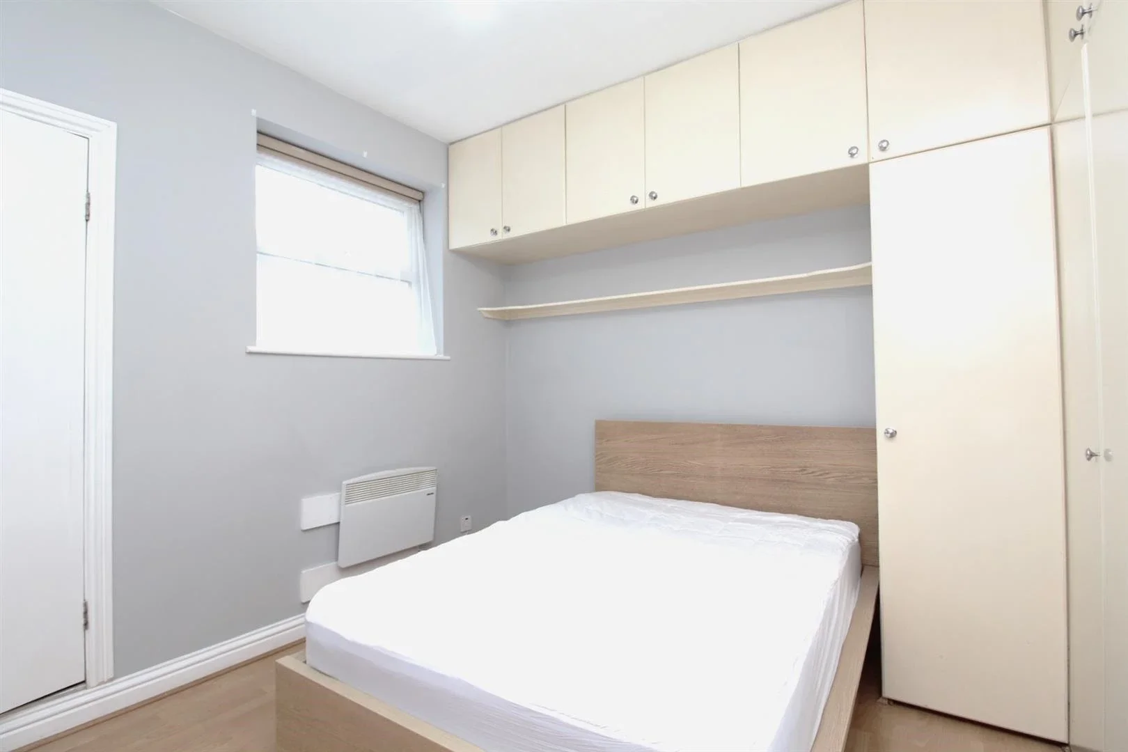 Room Cranbrook Park in Greater London