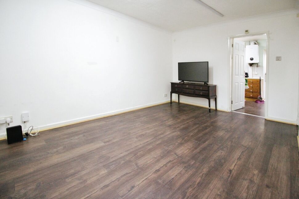 House Greton Close in Manchester