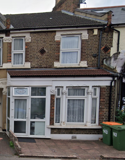 House St. George's Avenue in Greater London