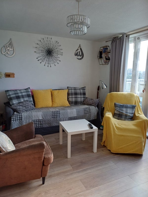 Room Mede Close in Bristol
