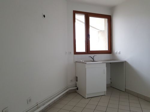 Flat Rue de Verdun in Suresnes