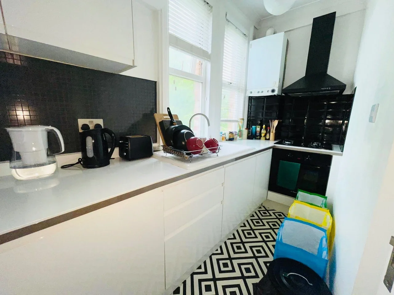 Flat Anerley Road in Greater London