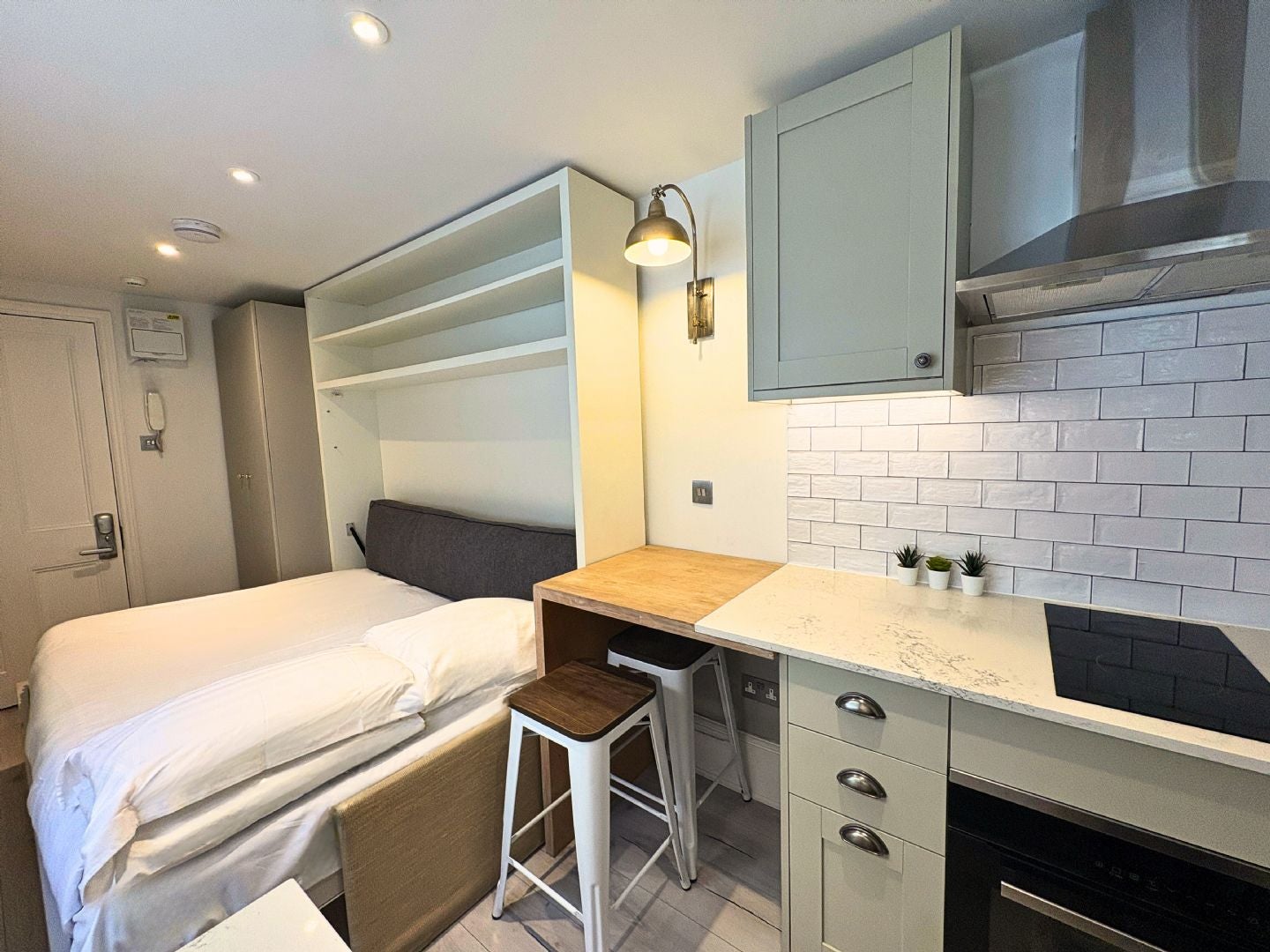 Flat Gloucester Place in City of Westminster