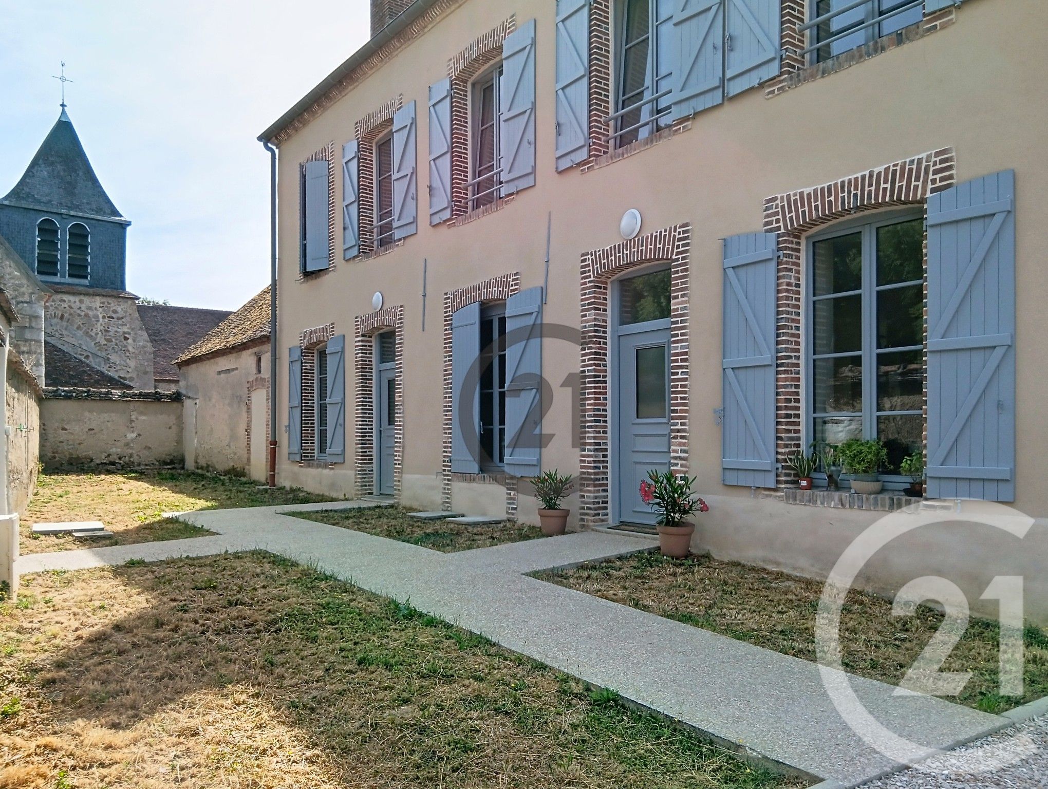 House Rue du Château in Noyen-sur-Seine