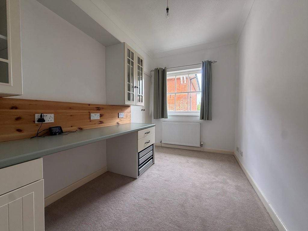Flat East Row in Chichester