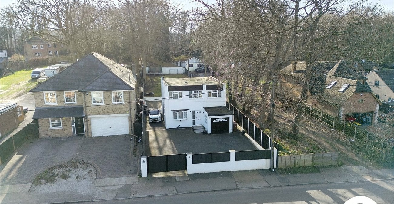House Dargets Road in Chatham