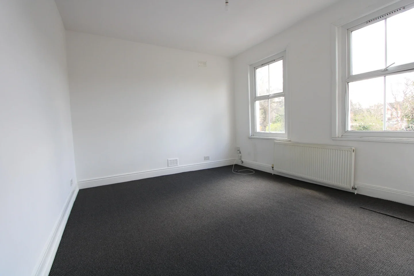 Flat Miles Road in Epsom and Ewell
