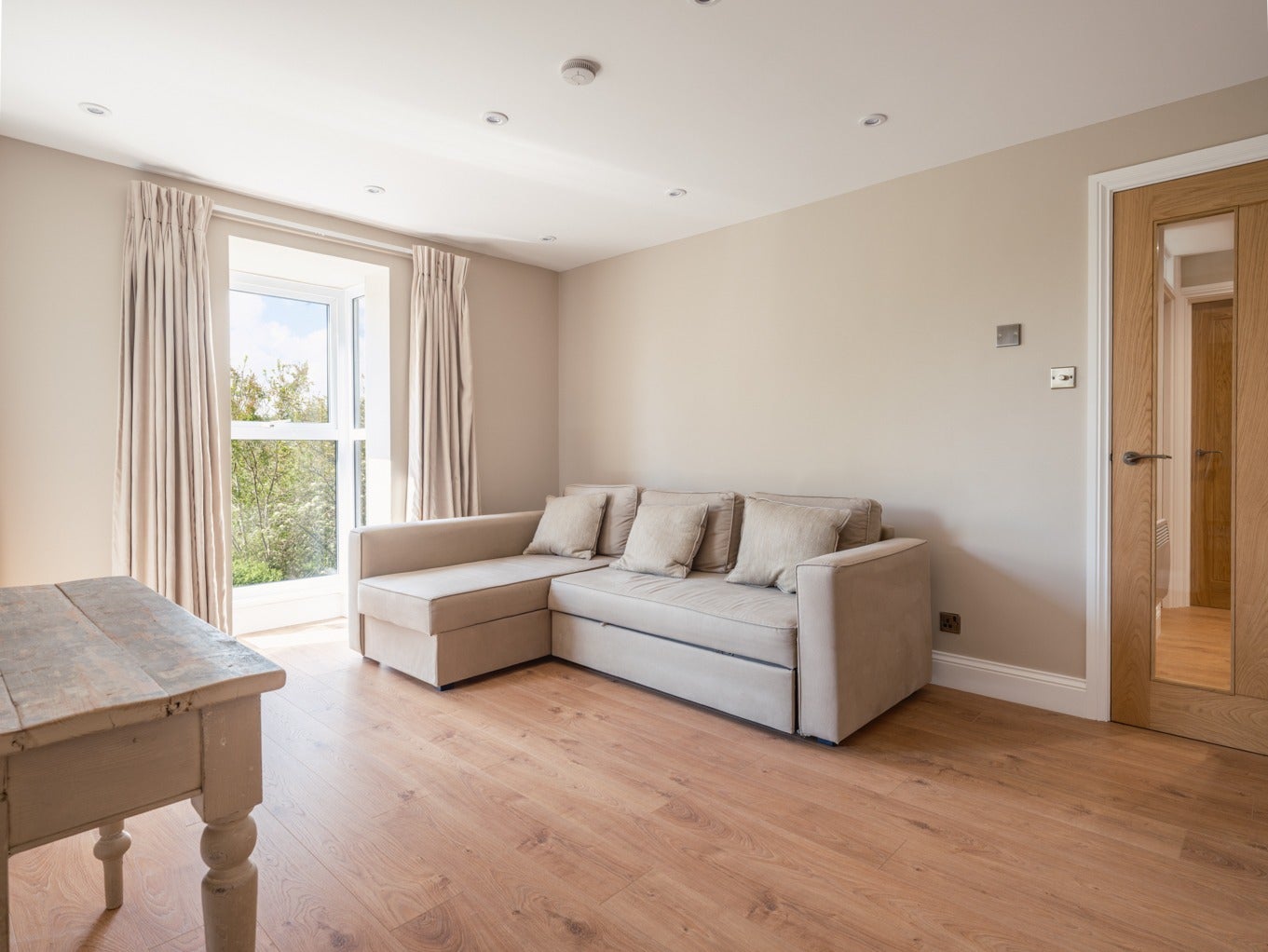 Flat Montagu Avenue in Newcastle upon Tyne