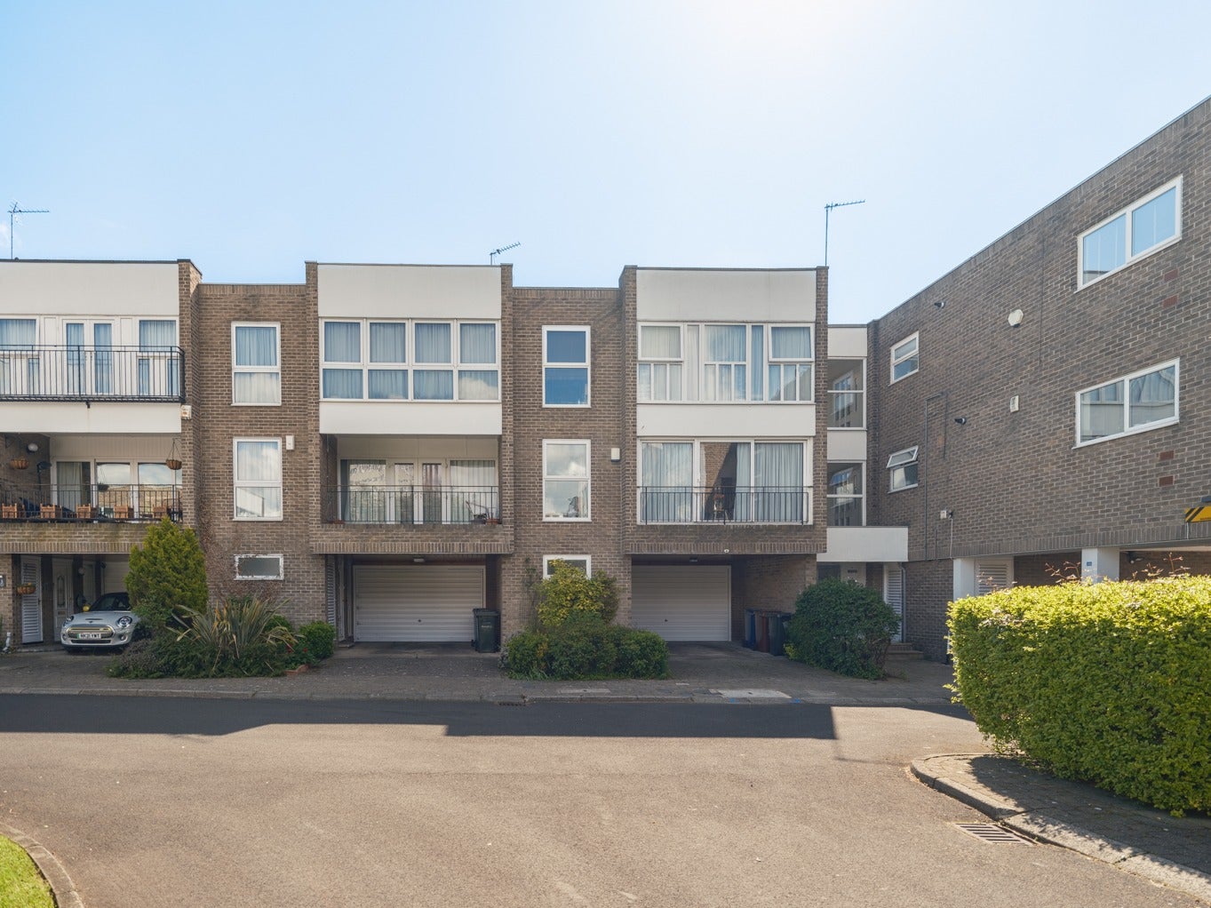 Flat Montagu Avenue in Newcastle upon Tyne