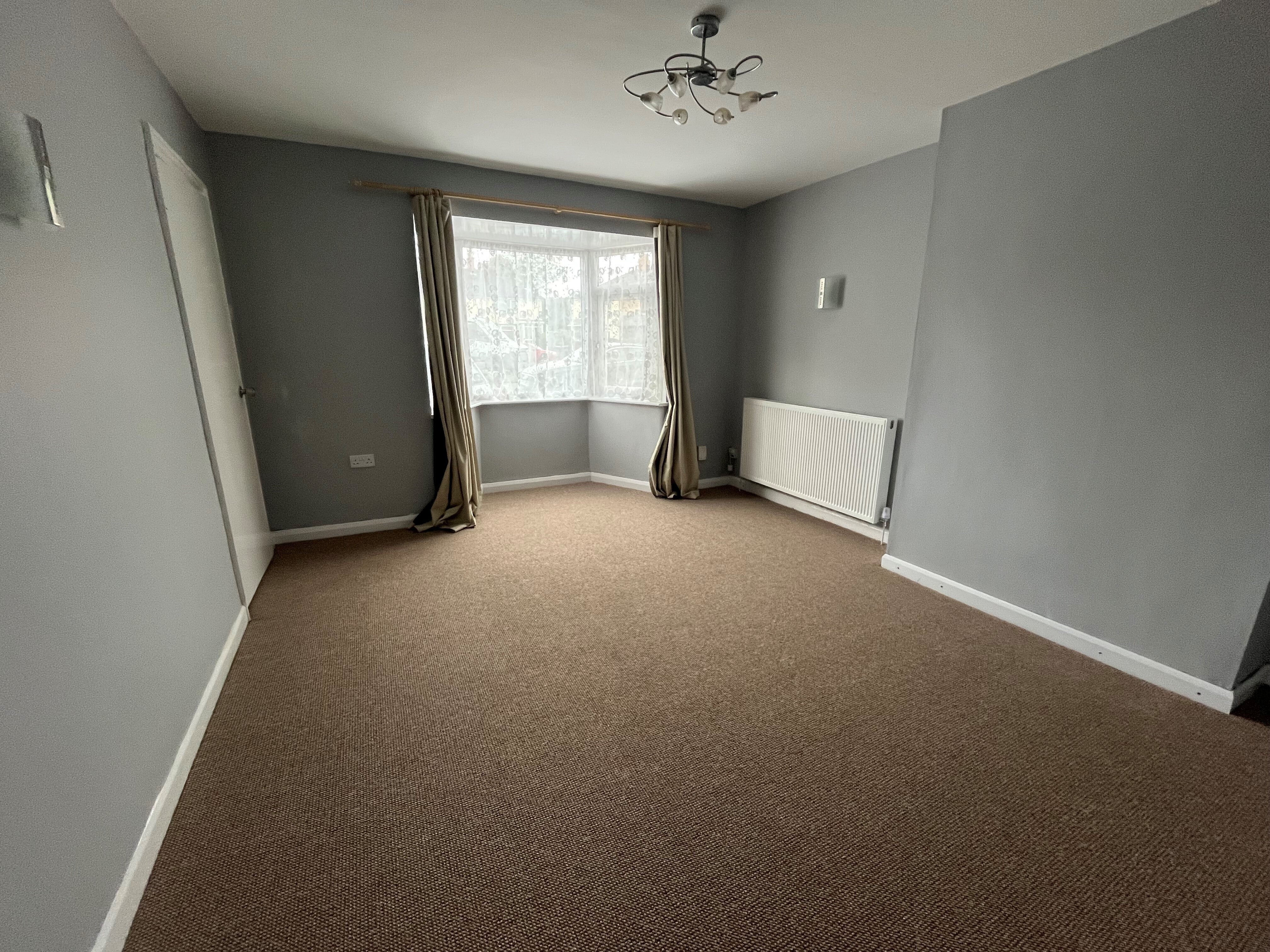 Flat Selby Grove in Birmingham
