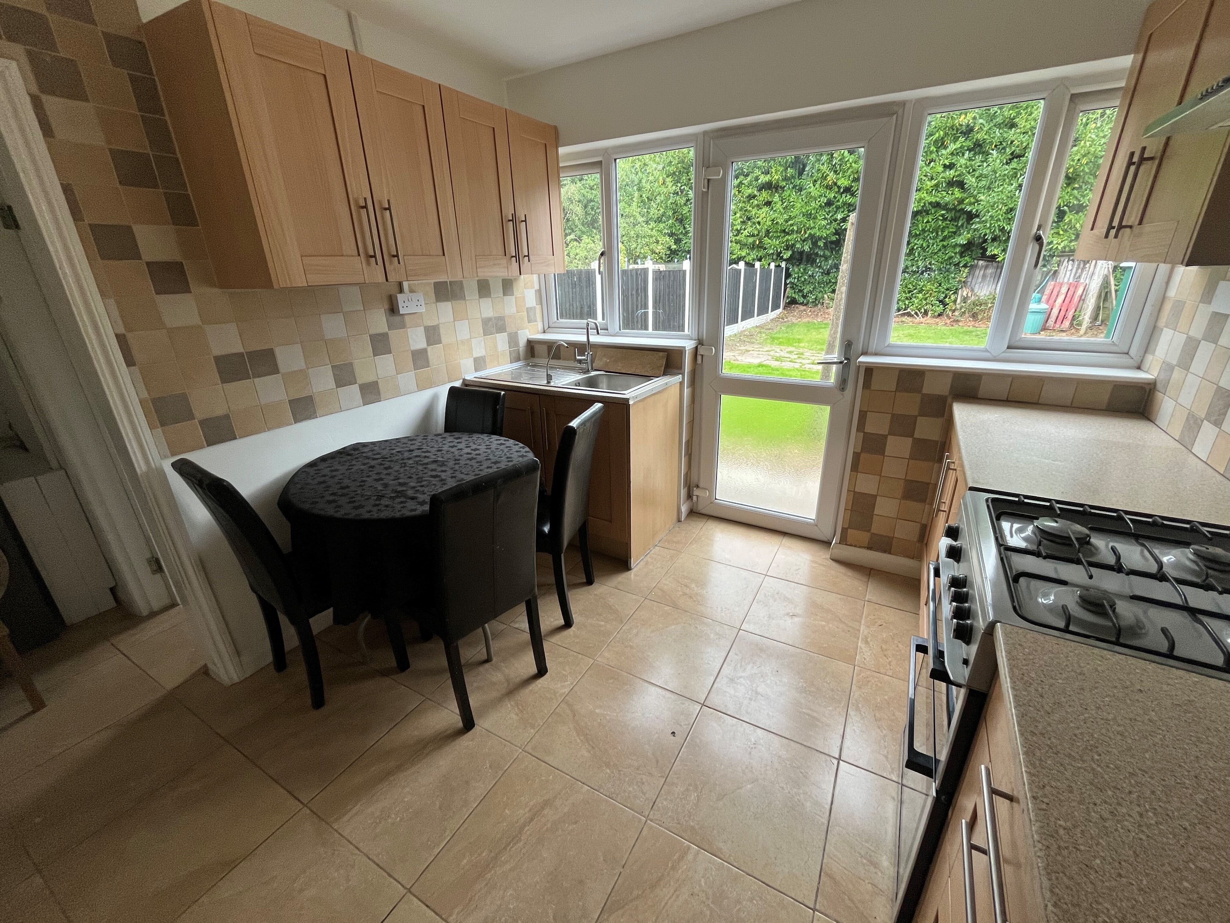 Flat Selby Grove in Birmingham