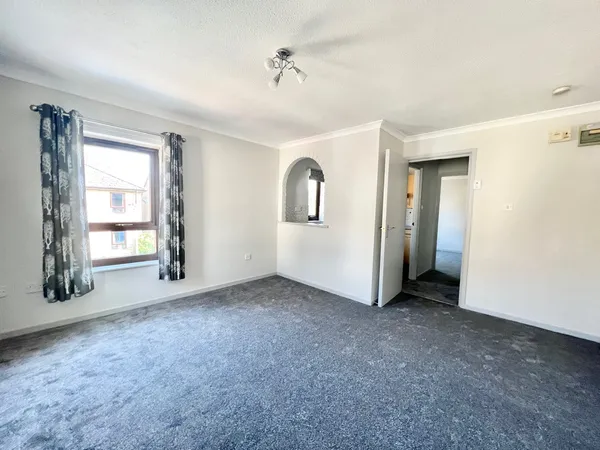Flat Cedar Court in East Cambridgeshire