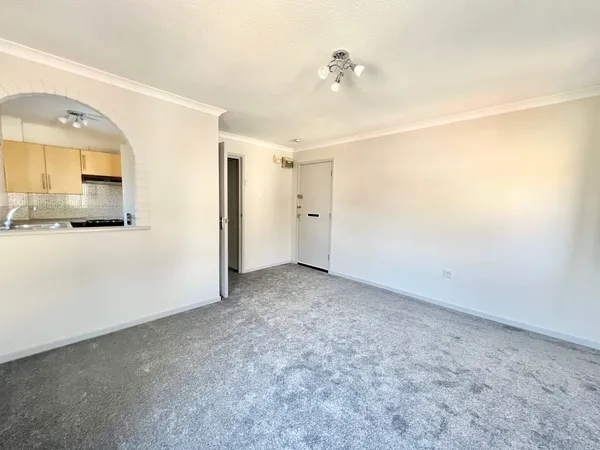 Flat Cedar Court in East Cambridgeshire