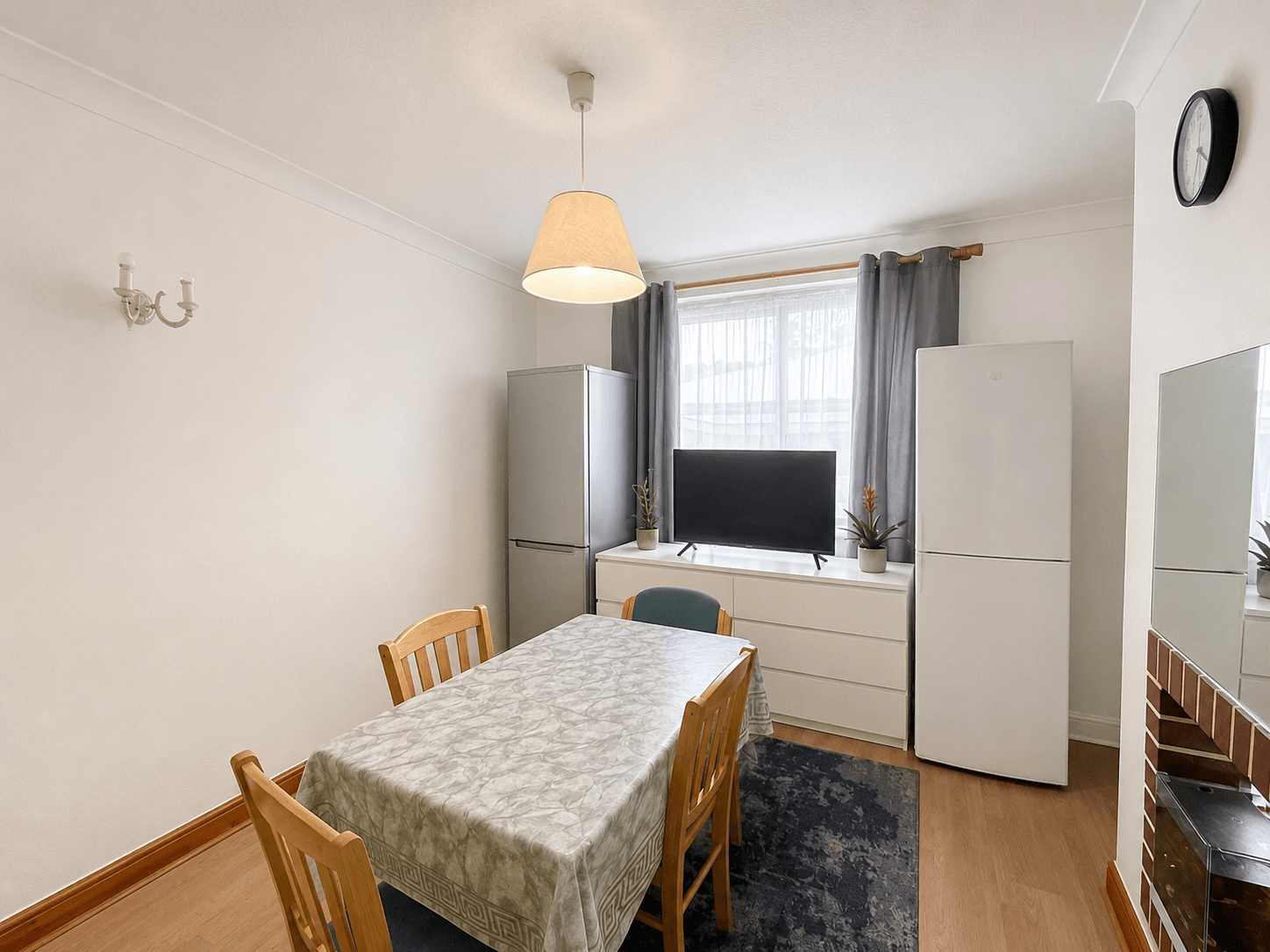 House Cranleigh Gardens in Greater London