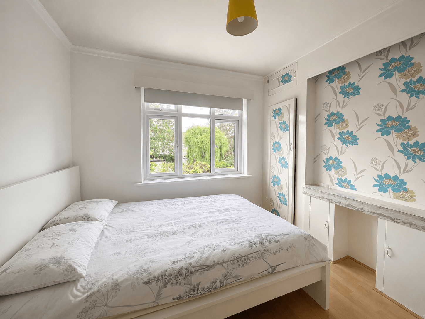 House Cranleigh Gardens in Greater London