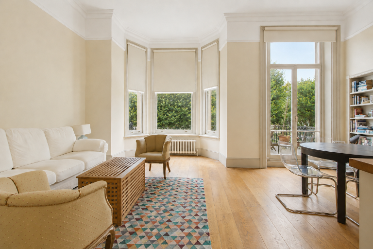 Flat Redcliffe Square in Greater London