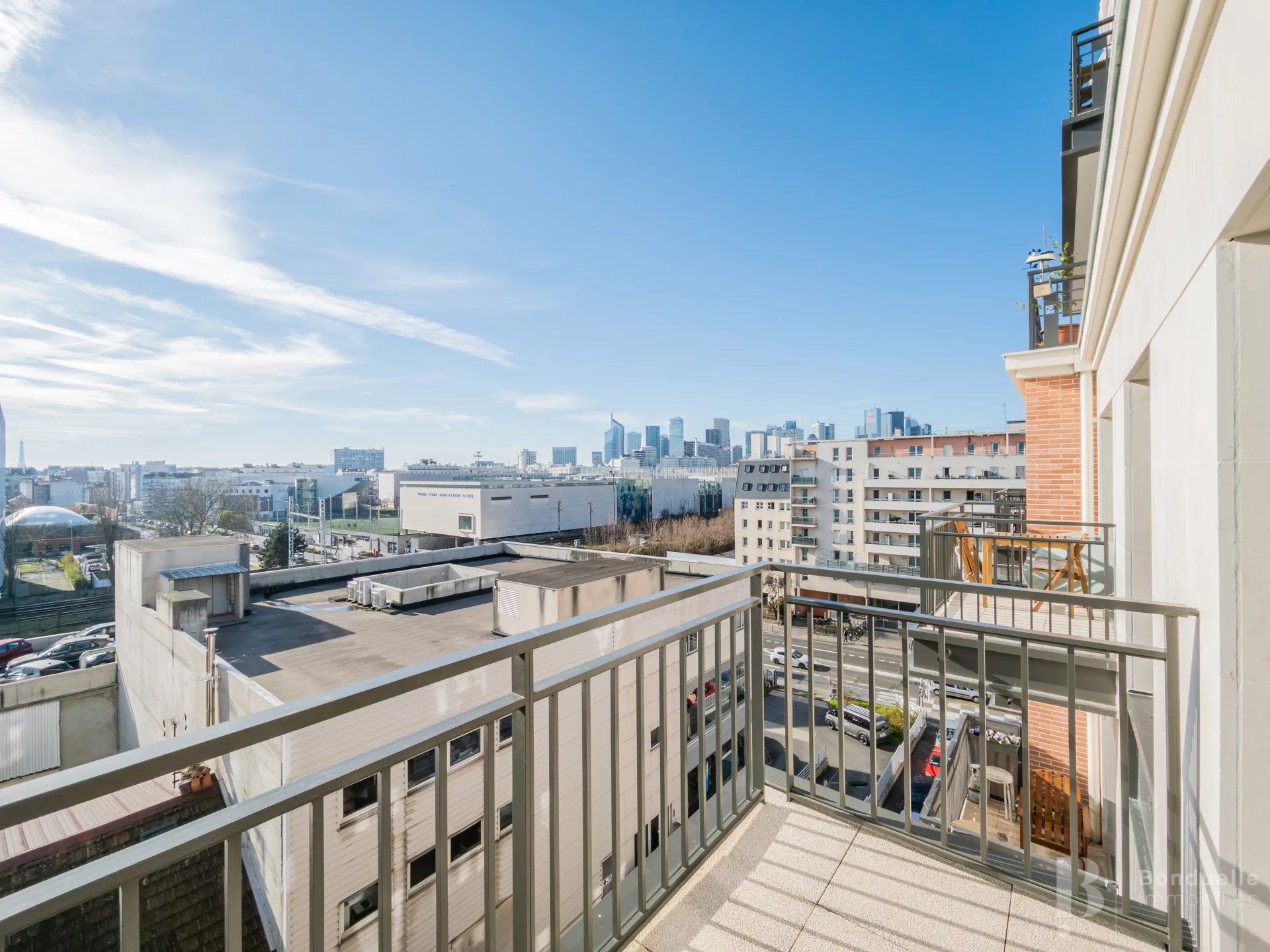 Flat Rue Paul Bert in Courbevoie