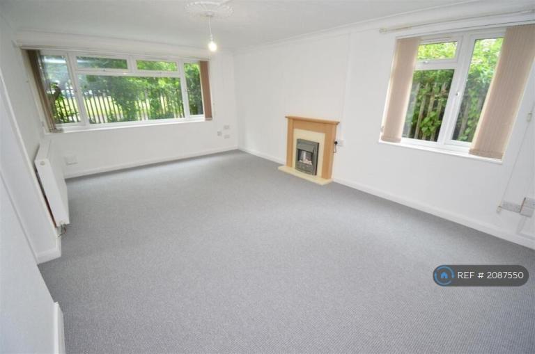 Flat Rhode Lane in Bridgwater