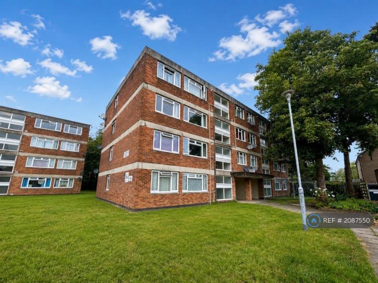 Flat Rhode Lane in Bridgwater