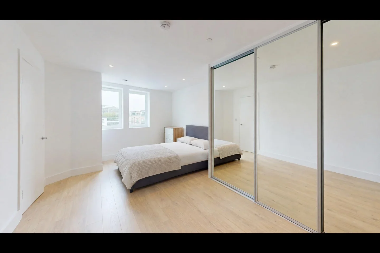 Flat Brighton Road in Greater London