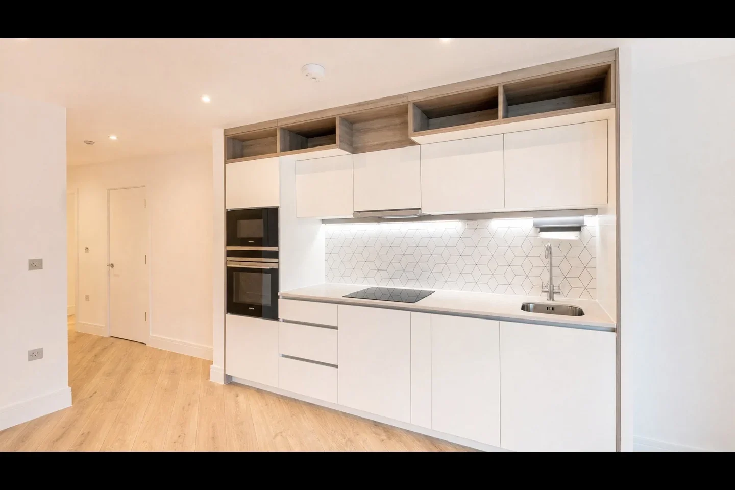 Flat Brighton Road in Greater London