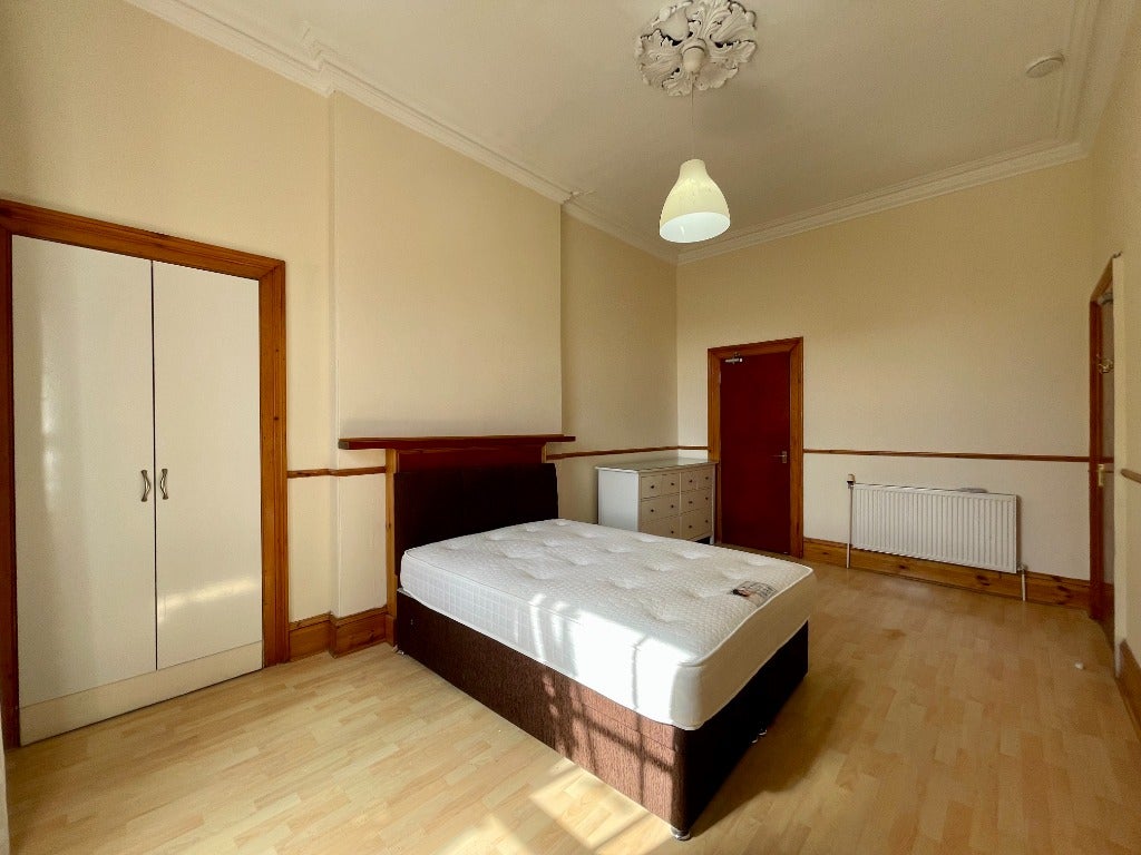 Flat Otago Street in Glasgow