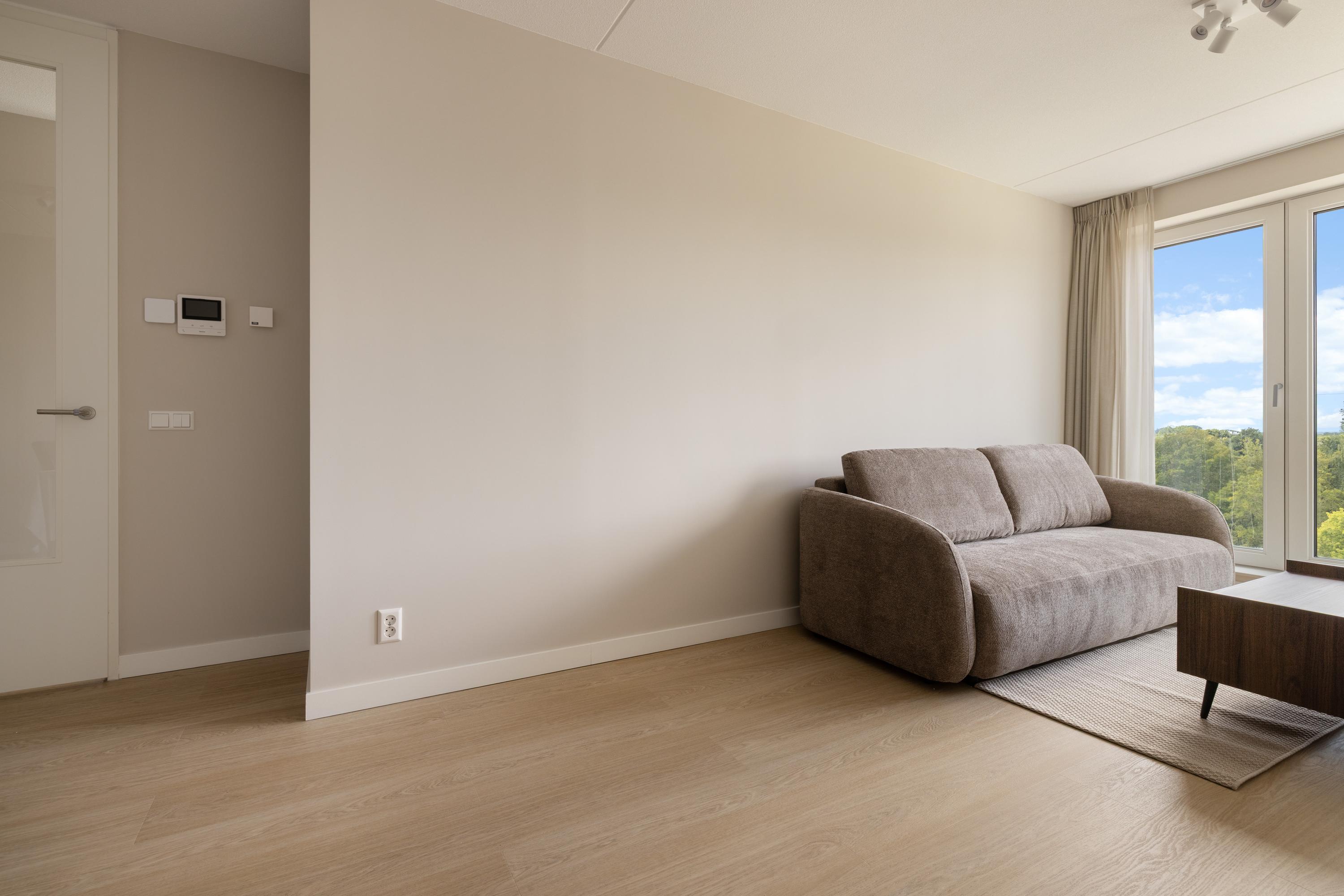 Appartement te huur: Eiffelstraat 273, Hoofddorp