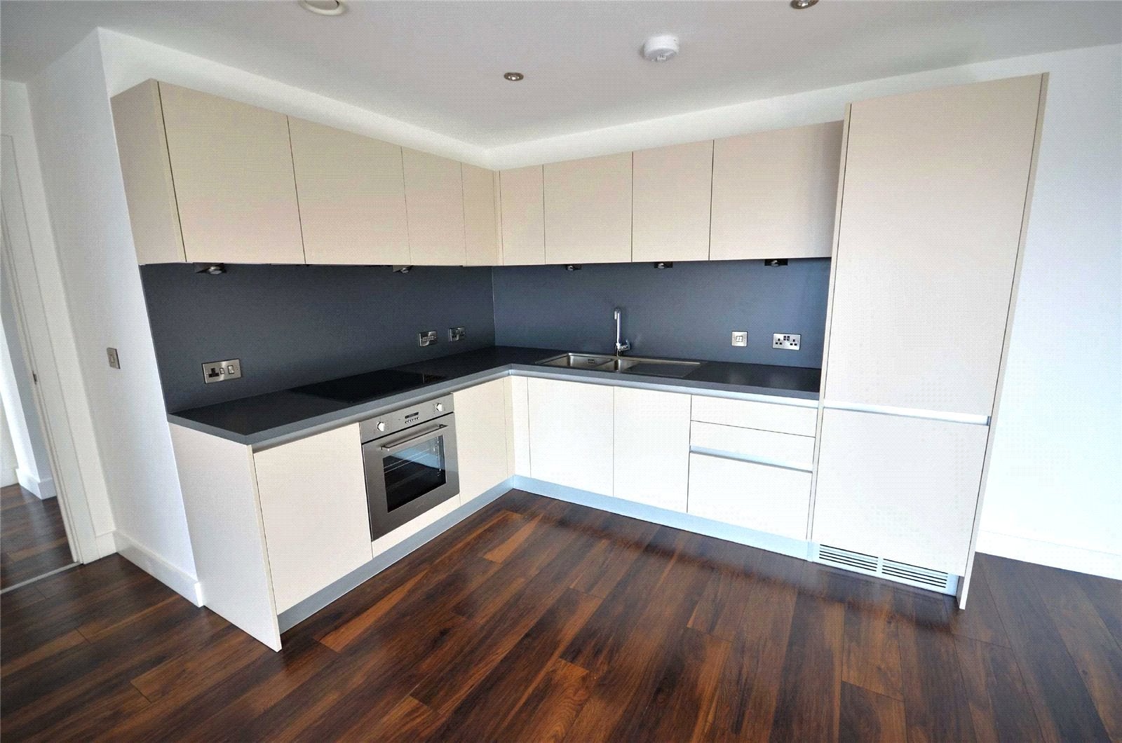 Flat Ordsall Lane in Salford