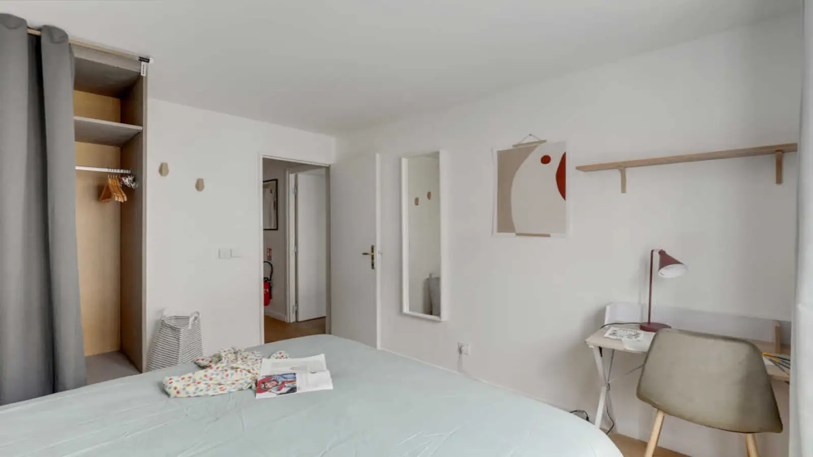 Chambre Rue Basly à Gennevilliers