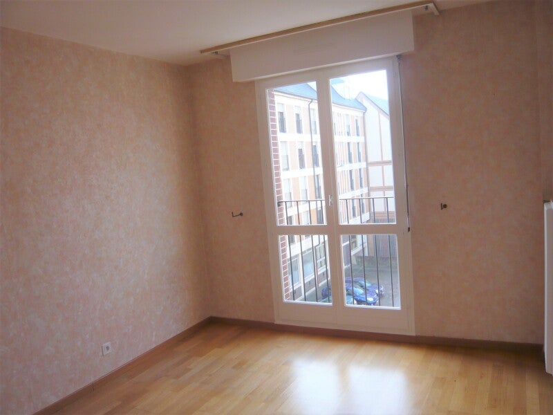 Flat Impasse Jacques-Julyot in Troyes