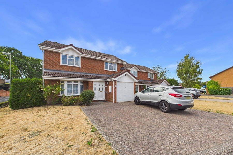 House Merlin Way in Rushmoor