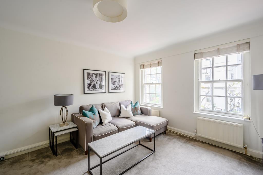 Flat Fulham Road in Greater London