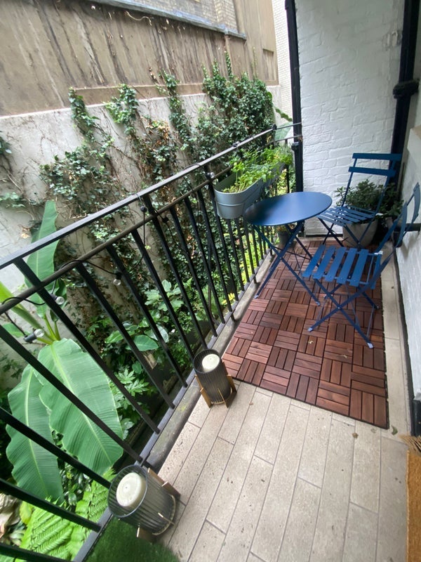 Flat Mercer Street in City of Westminster